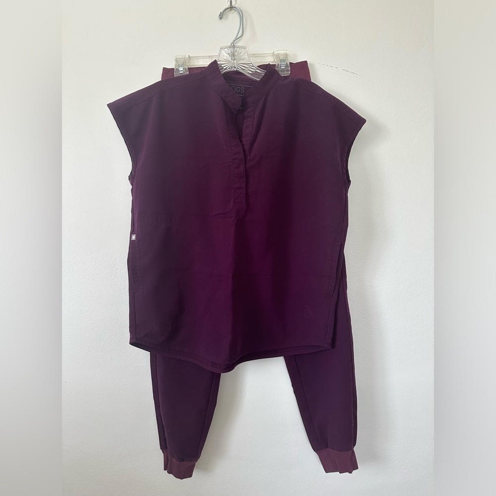 Figs Women's Scrub Set in Deep Plum